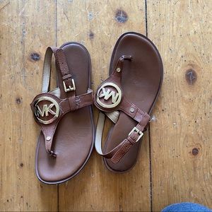 Micheals Kors leather sandals